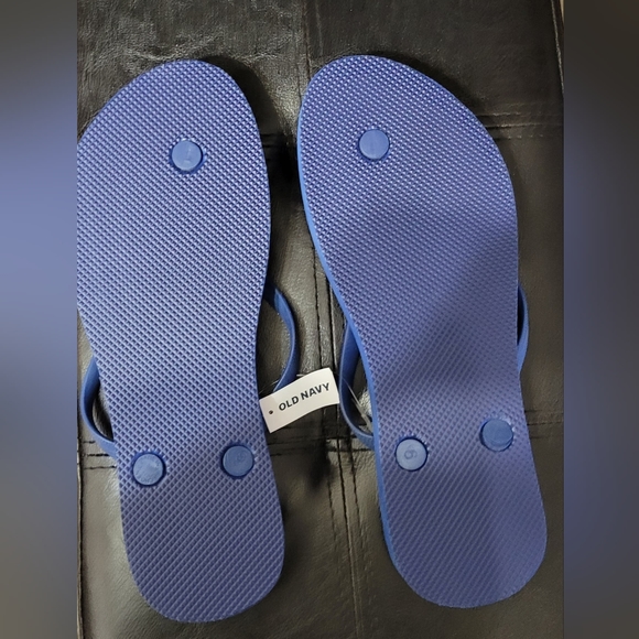 Old Navy Flippity FLOPS - Picture 2 of 4